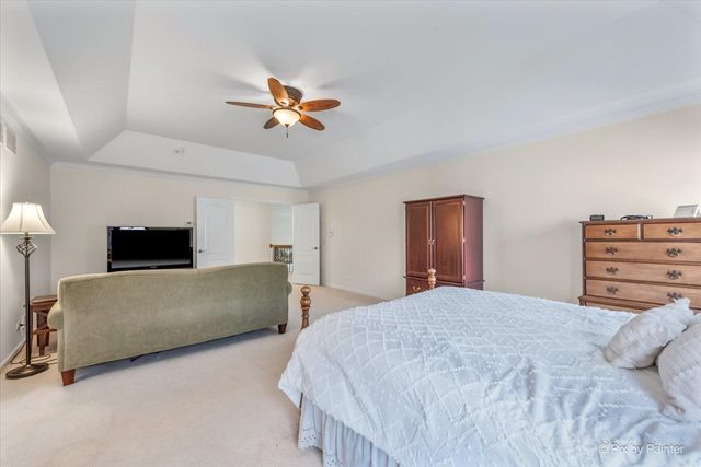 505 Moose Lake Drive, North Aurora, IL 60542