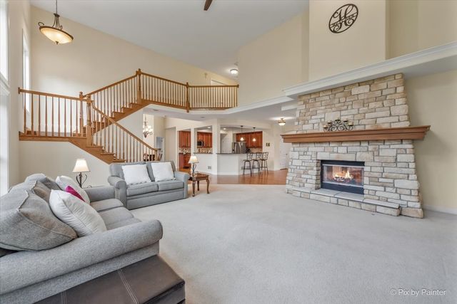 505 Moose Lake Drive, North Aurora, IL 60542