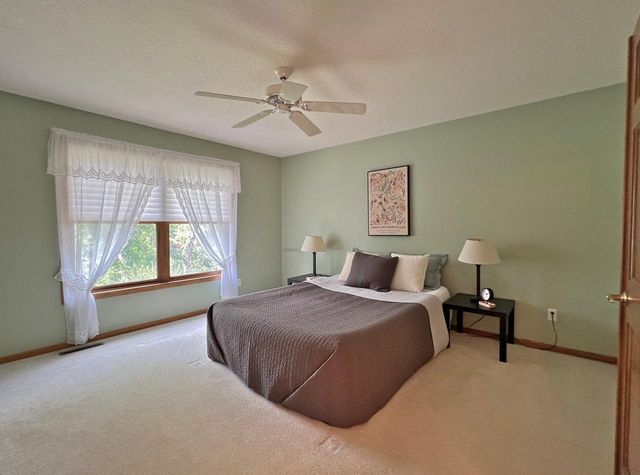 6361 Beckman Court, Inver Grove Heights, MN 55077