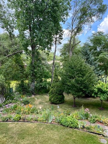 6361 Beckman Court, Inver Grove Heights, MN 55077