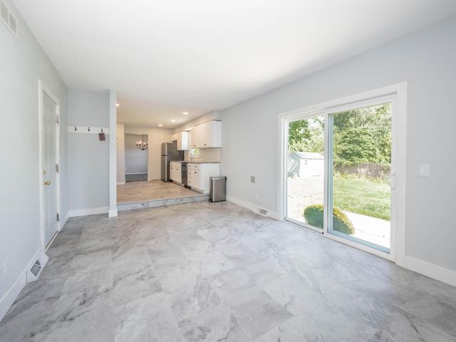 319 Westview Street, Kalamazoo, MI 49009