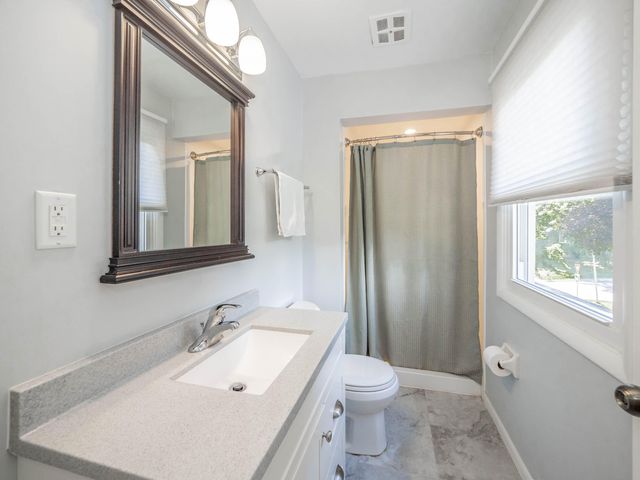 319 Westview Street, Kalamazoo, MI 49009