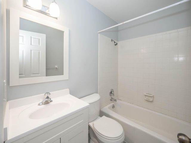 319 Westview Street, Kalamazoo, MI 49009