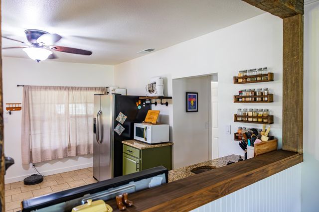 508 Fleming St., Mount Vernon, TX 75457