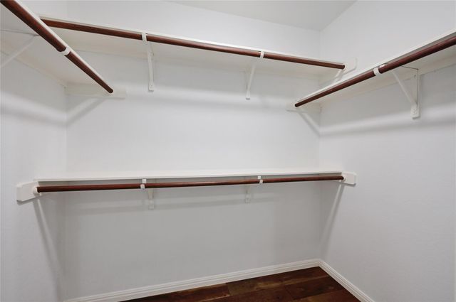 6909 Bay City BND, Austin, TX 78725