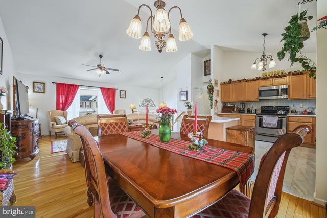 156 ADEN DR, Strasburg, VA 22657