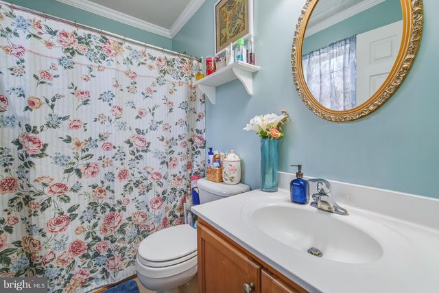 156 ADEN DR, Strasburg, VA 22657