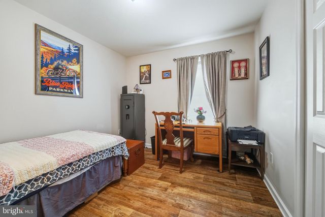 156 ADEN DR, Strasburg, VA 22657