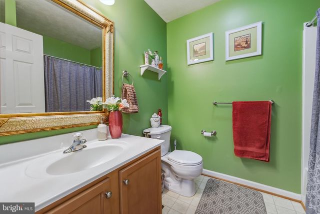 156 ADEN DR, Strasburg, VA 22657