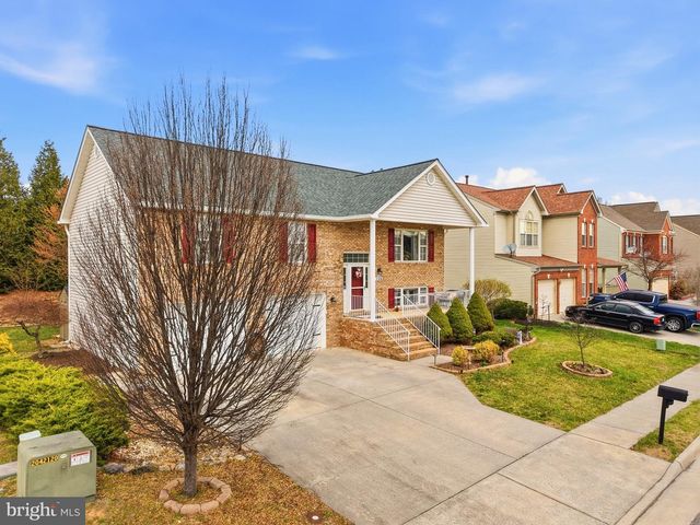 156 ADEN DR, Strasburg, VA 22657