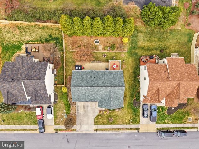 156 ADEN DR, Strasburg, VA 22657