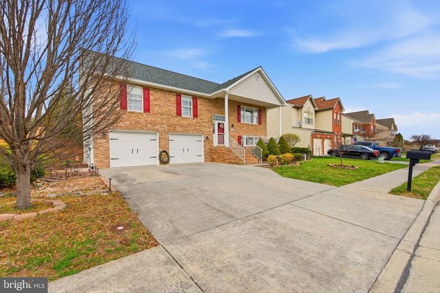 156 ADEN DR, Strasburg, VA 22657