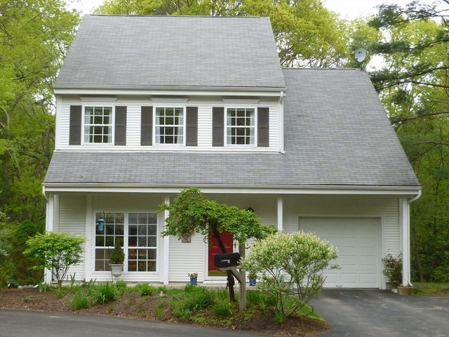 6 Balcom Dr., Foxboro, MA 02035