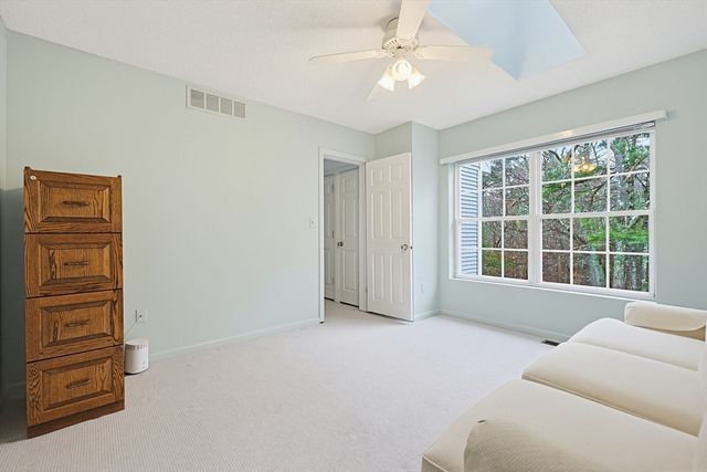 6 Balcom Dr., Foxboro, MA 02035