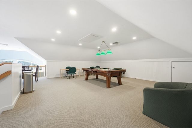 6 Balcom Dr., Foxboro, MA 02035