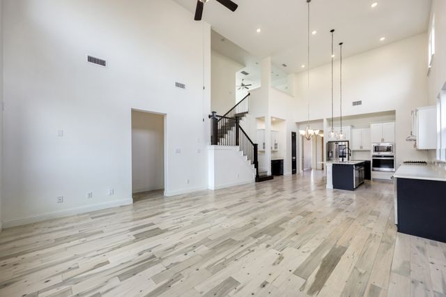 1411 Huntsman Ridge Lane, Arlington, TX 76005