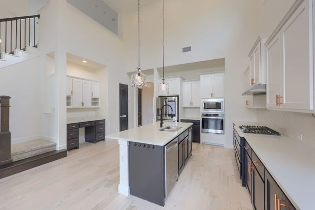 1411 Huntsman Ridge Lane, Arlington, TX 76005