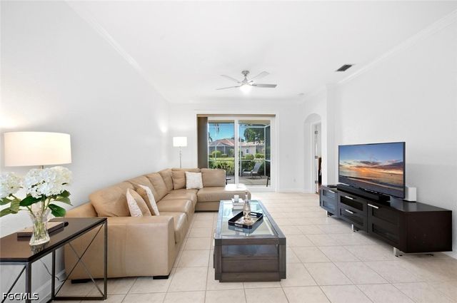 14052 Clear Water LN, Fort Myers, FL 33907