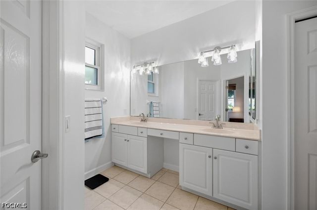 14052 Clear Water LN, Fort Myers, FL 33907