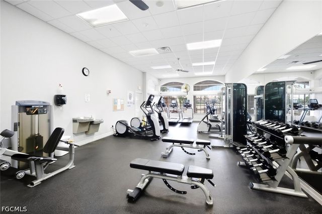 14052 Clear Water LN, Fort Myers, FL 33907