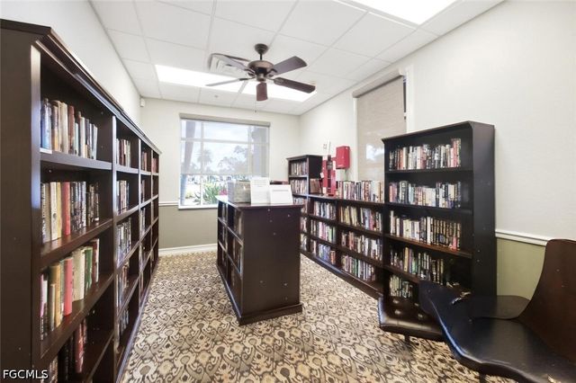 14052 Clear Water LN, Fort Myers, FL 33907