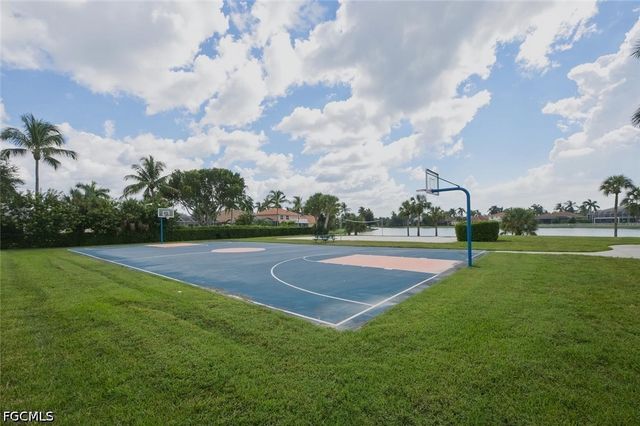 14052 Clear Water LN, Fort Myers, FL 33907