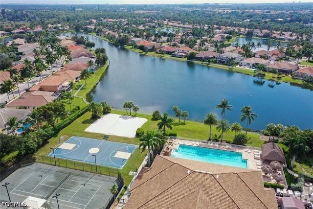 14052 Clear Water LN, Fort Myers, FL 33907