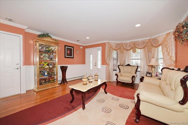 26 Maeder Avenue, Merrick, NY 11566