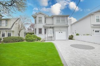 26 Maeder Avenue, Merrick, NY 11566