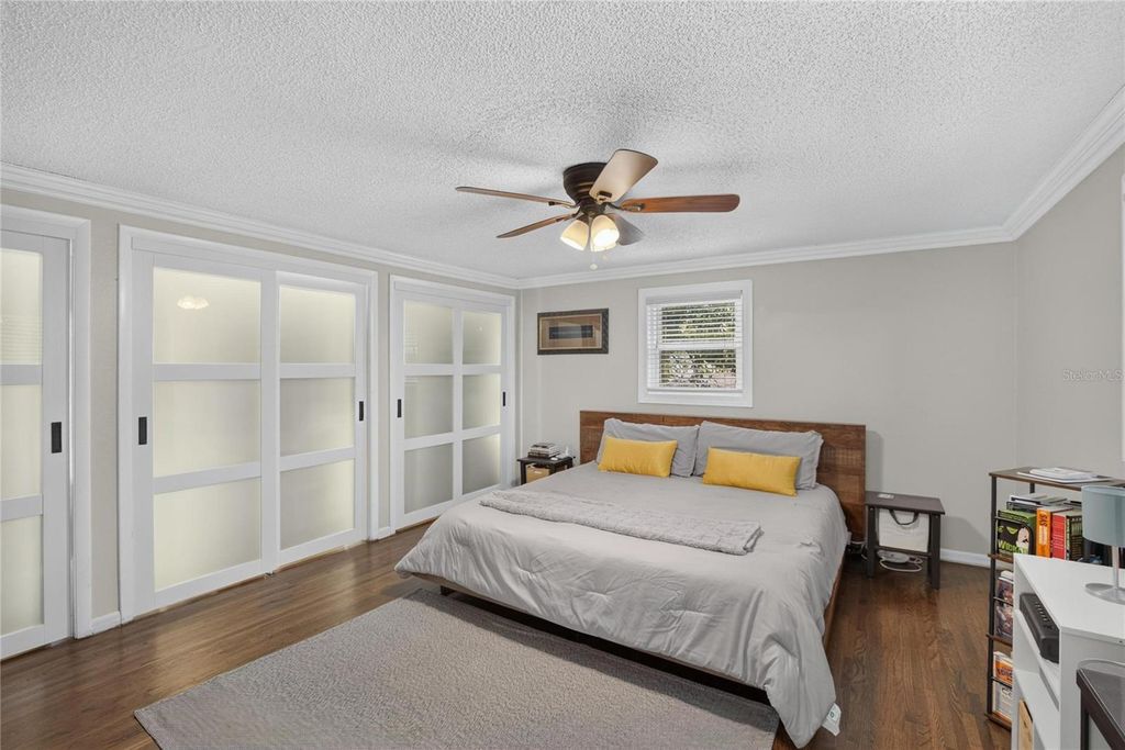 Image 29 of property listing at 10718 DRUMMOND RD, Tampa, FL 33615