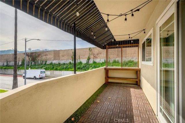 1415 Cosmic 6, Glendale, CA 91201