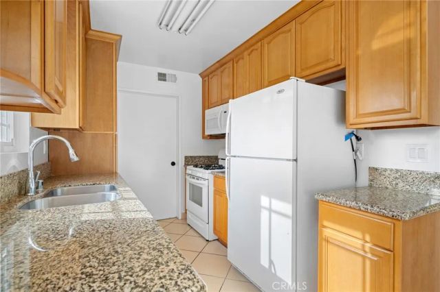 1415 Cosmic 6, Glendale, CA 91201