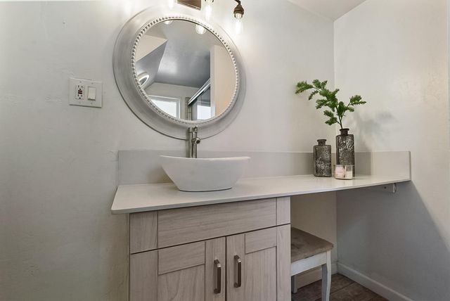 1005 Woodrow Ave, Modesto, CA 95350