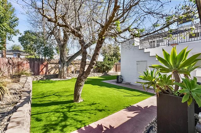 1005 Woodrow Ave, Modesto, CA 95350