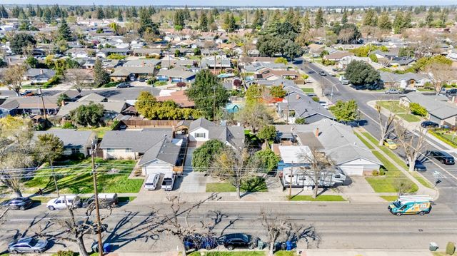 1005 Woodrow Ave, Modesto, CA 95350