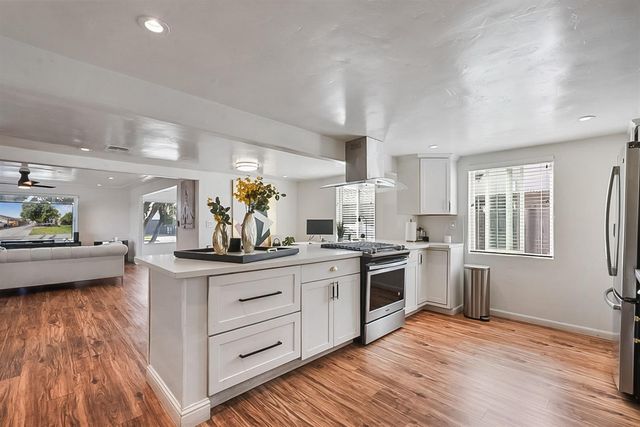 1005 Woodrow Ave, Modesto, CA 95350