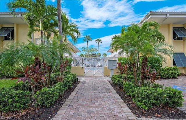 480 5th ST S 202, Naples, FL 34102