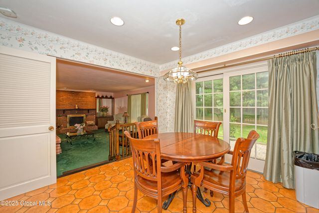 50 Southbury Road, Clifton Park, NY 12065