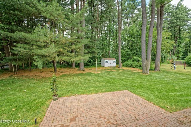 50 Southbury Road, Clifton Park, NY 12065