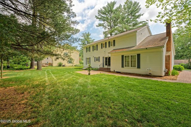 50 Southbury Road, Clifton Park, NY 12065