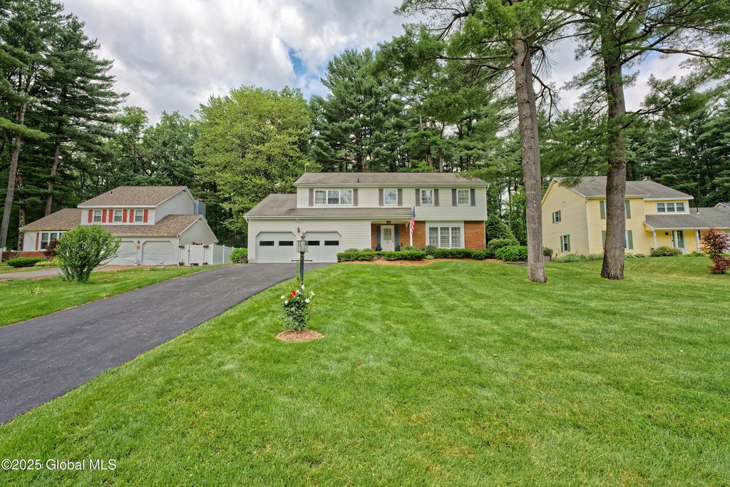 50 Southbury Road, Clifton Park, NY 12065