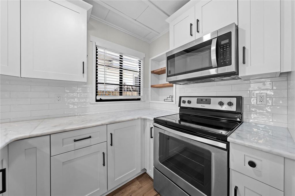 Image 11 of property listing at 804 MASSACHUSETTS AVENUE, St Cloud, FL 34769