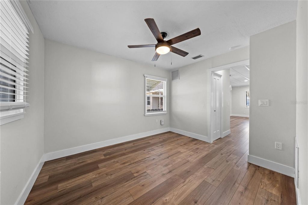 Image 18 of property listing at 804 MASSACHUSETTS AVENUE, St Cloud, FL 34769