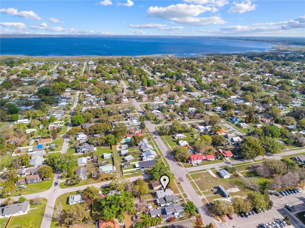 Image 38 of property listing at 804 MASSACHUSETTS AVENUE, St Cloud, FL 34769