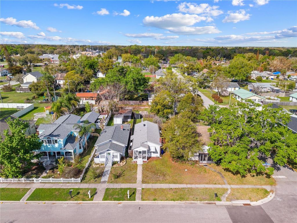 Image 47 of property listing at 804 MASSACHUSETTS AVENUE, St Cloud, FL 34769