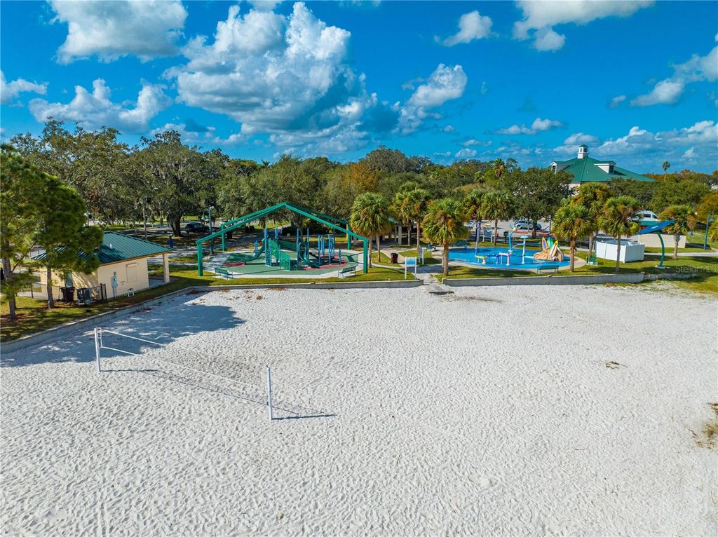 Image 61 of property listing at 804 MASSACHUSETTS AVENUE, St Cloud, FL 34769