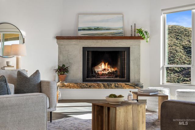 4109 N Eyrie Way, Boise, ID 83703