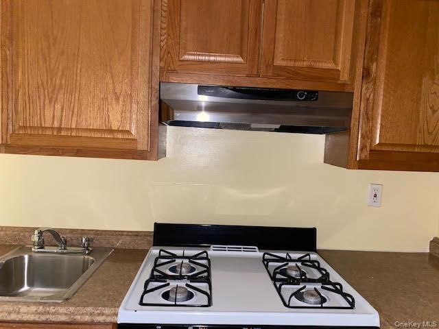 199 Hoover Road 2F, Yonkers, NY 10710