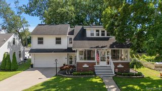 1957 Columbia Road, Berkley, MI 48072