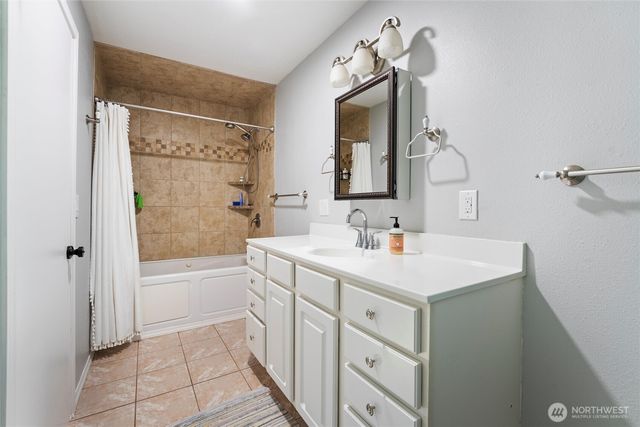 1147 Ashley Way, Moses Lake, WA 98837